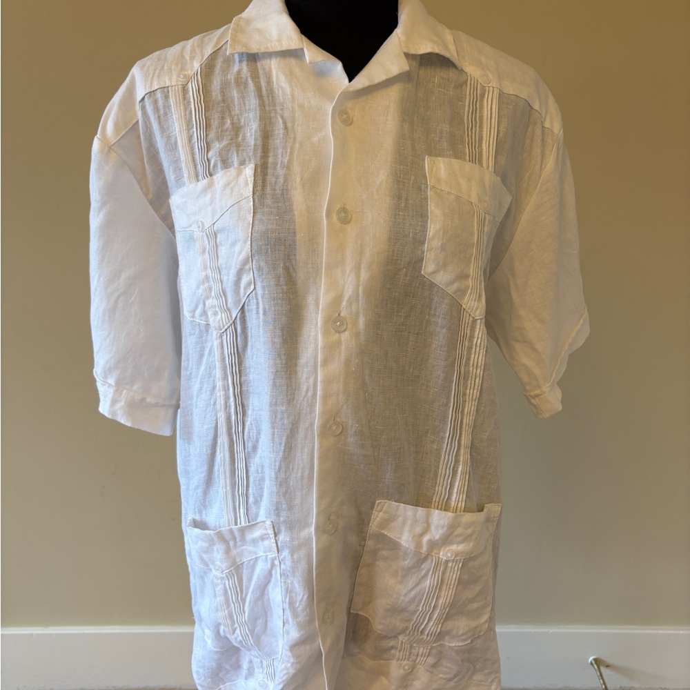 Cubavera Men's White Linen Guayabera Short Sleeve Shirt